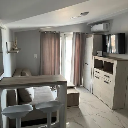 아파트 Nera Paralia-apartment With Sea View *