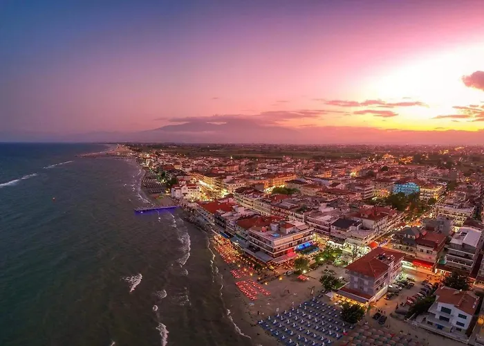 شقة Nera Paralia-seafront With Balcony & Sea Views